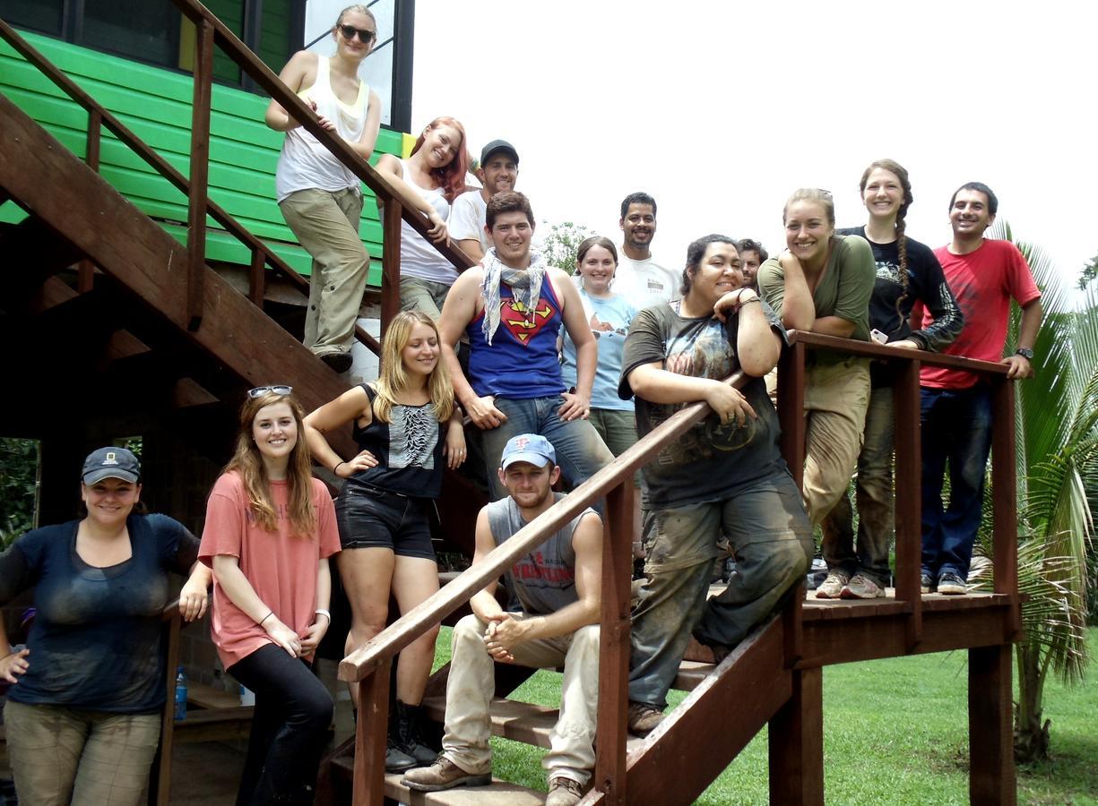 Lower Dover Jungle Lodge & Maya Ruins Unitedville Esterno foto